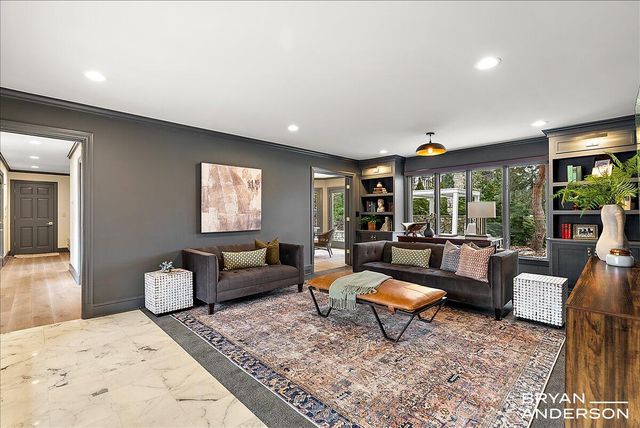 3150 Manhattan Lane, East Grand Rapids, MI 49506