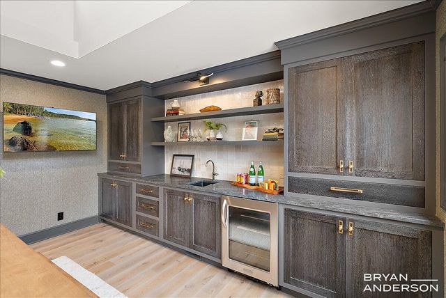 3150 Manhattan Lane, East Grand Rapids, MI 49506