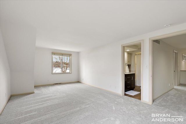 3150 Manhattan Lane, East Grand Rapids, MI 49506