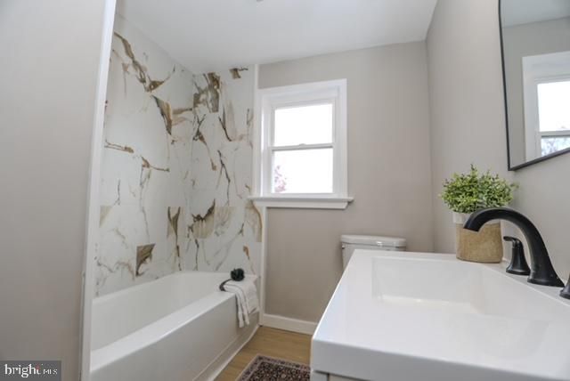 4118 GREEN CT, Harrisburg, PA 17110