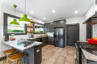427 Hampshire, San Antonio, TX 78210