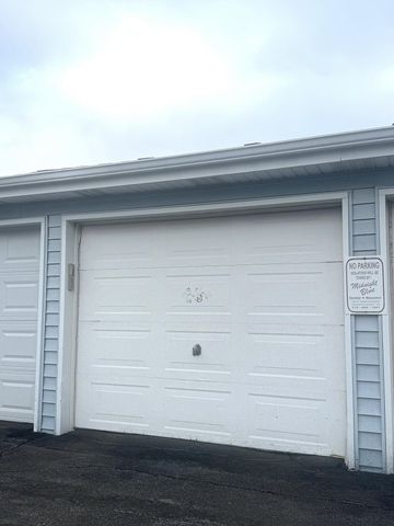 9621 Merrillville Road 103, Crown Point, IN 46307