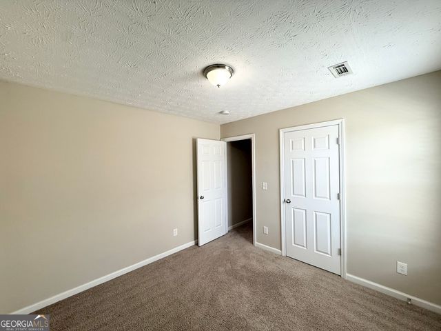 6113 Lynxs Circle SW, Covington, GA 30014