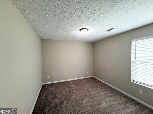 6113 Lynxs Circle SW, Covington, GA 30014