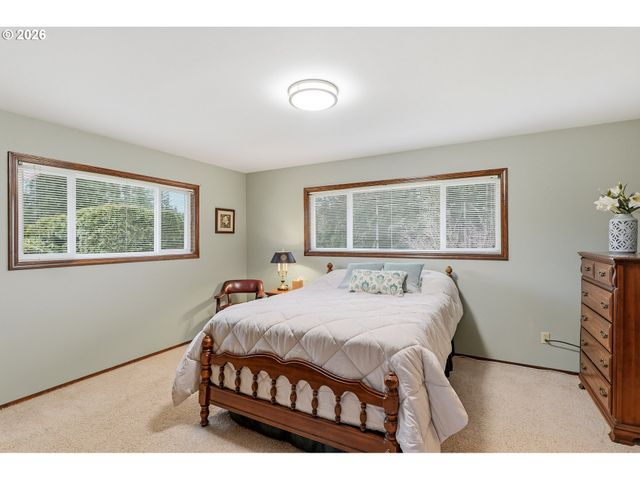 18280 S OLD CLARKE Rd, Mulino, OR 97042