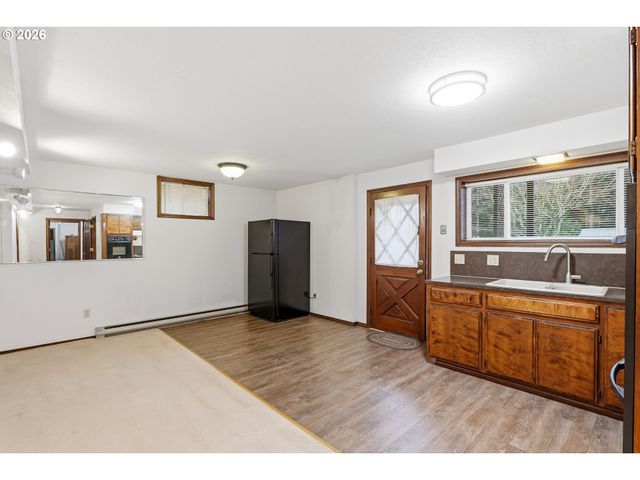 18280 S OLD CLARKE Rd, Mulino, OR 97042