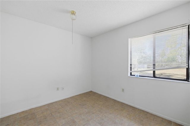 8808 SE 87TH TERRACE, Ocala, FL 34472