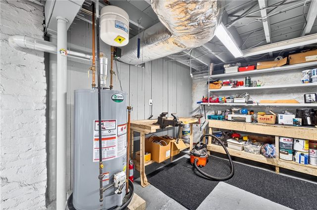 32 Leading Street, Johnston, RI 02929