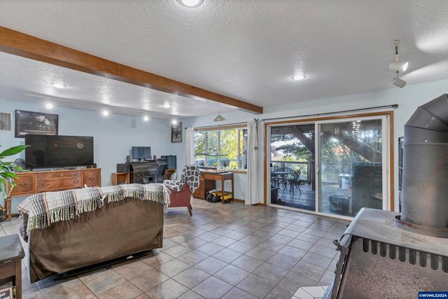 1112 Acacia Av, Garibaldi, OR 97118