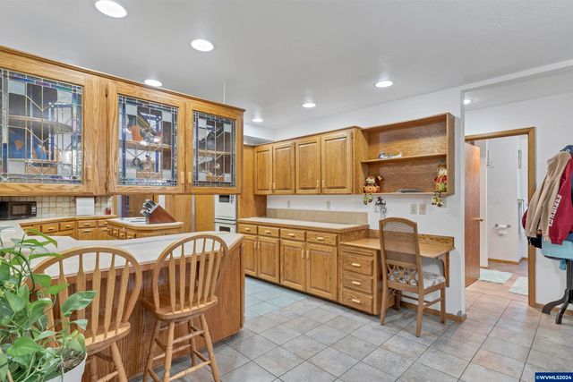 1112 Acacia Av, Garibaldi, OR 97118