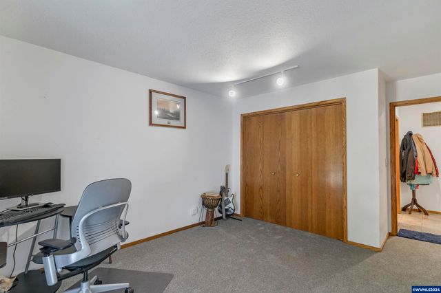 1112 Acacia Av, Garibaldi, OR 97118