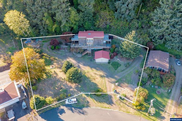 1112 Acacia Av, Garibaldi, OR 97118