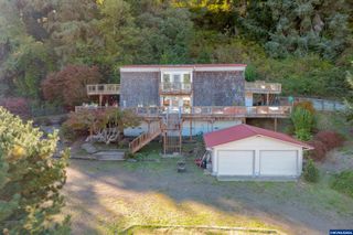 1112 Acacia Av, Garibaldi, OR 97118
