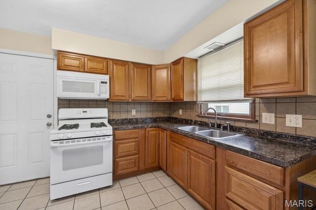 109 Cascade Drive, Belleville, IL 62223