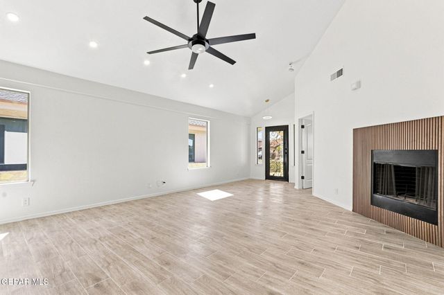 13281 Emerald Hills Street, El Paso, TX 79928