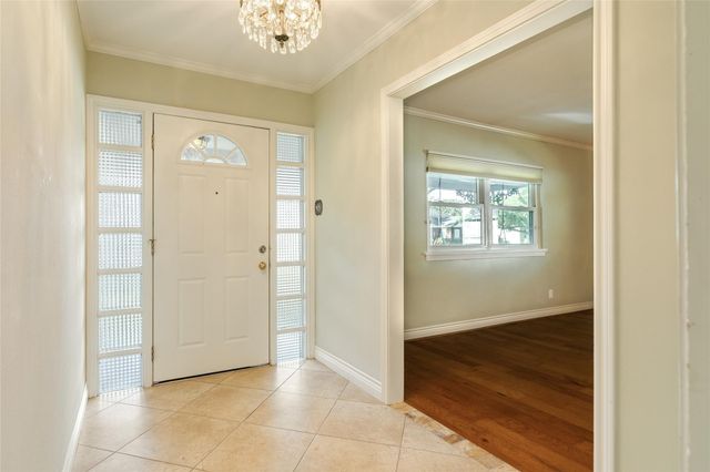 4528 Woodrow Avenue, Galveston, TX 77551