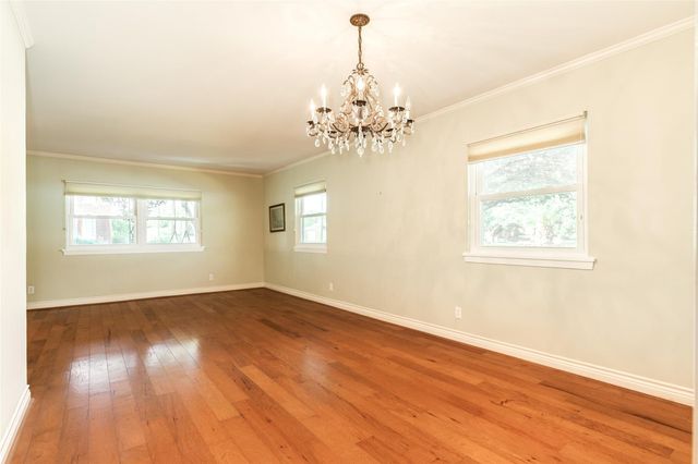 4528 Woodrow Avenue, Galveston, TX 77551