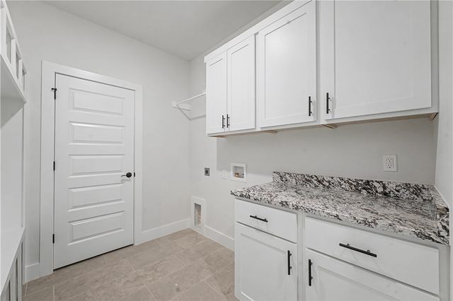 1151 Canyon Maple Street, Centerton, AR 72719