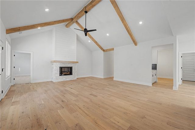 1151 Canyon Maple Street, Centerton, AR 72719