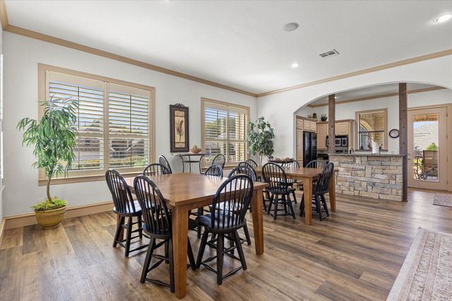 204 Tower Circle, Terrell, TX 75160