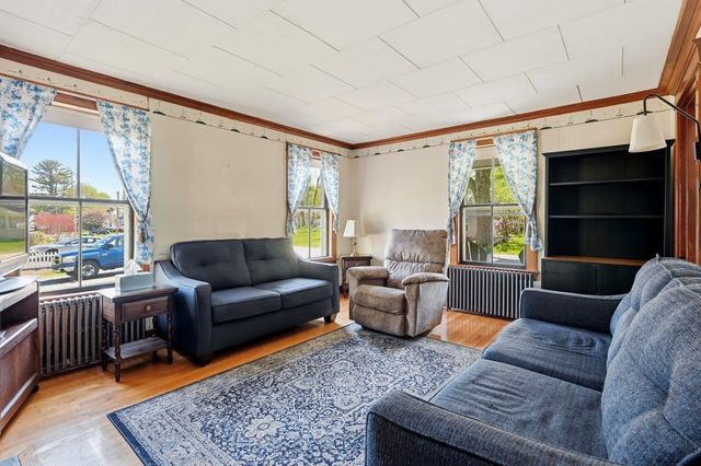 21 Dodge Street, Rochester, NH 03867