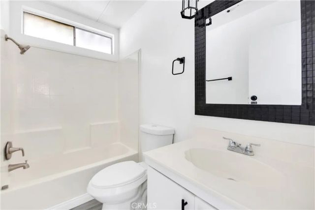 24425 Woolsey Canyon 160, West Hills, CA 91304