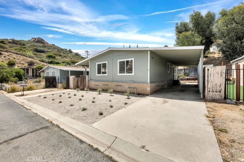 24425 Woolsey Canyon 160, West Hills, CA 91304