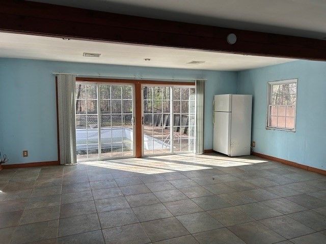 143 Plympton St, Middleboro, MA 02346