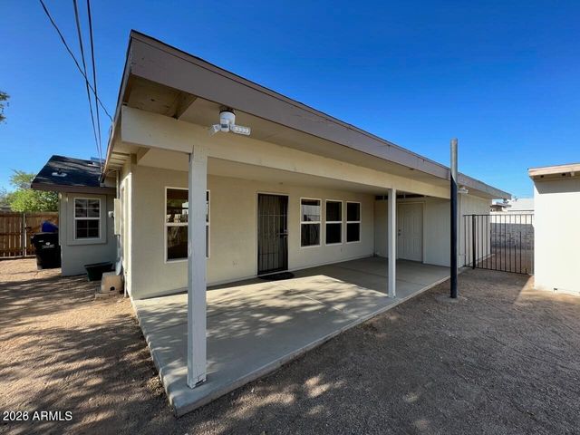 1613 W Mountain View Road A, Phoenix, AZ 85021