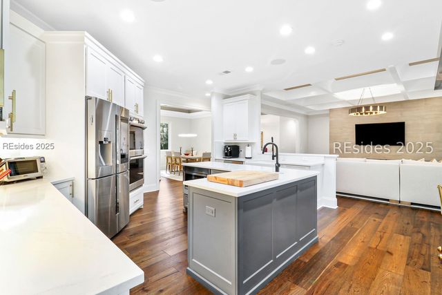 61 Manchester Ct, Bluffton, SC 29910