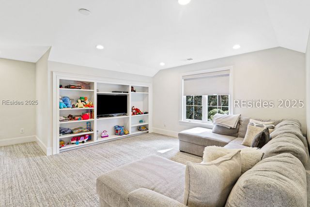 61 Manchester Ct, Bluffton, SC 29910