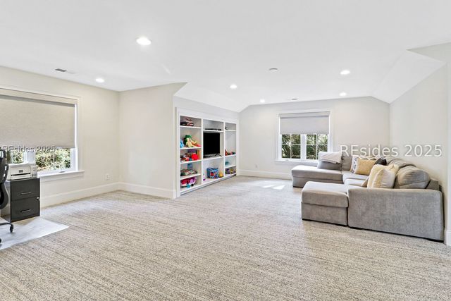 61 Manchester Ct, Bluffton, SC 29910