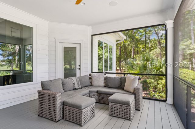 61 Manchester Ct, Bluffton, SC 29910