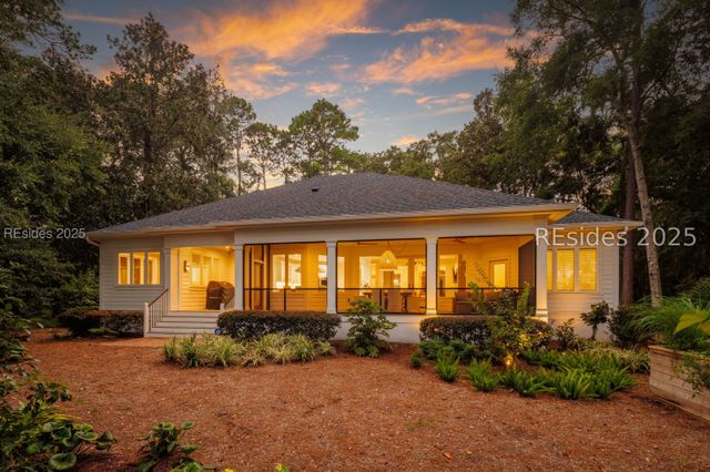 61 Manchester Ct, Bluffton, SC 29910