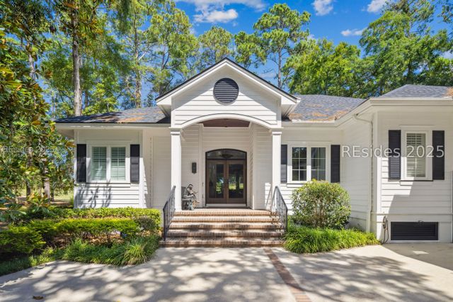 61 Manchester Ct, Bluffton, SC 29910