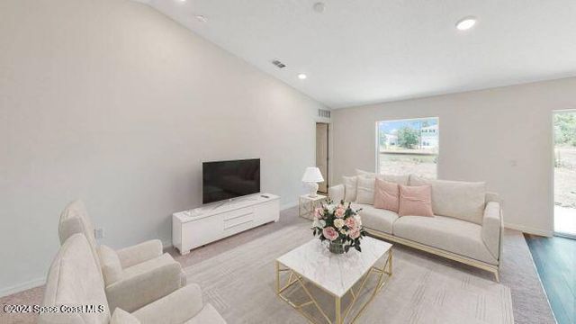 1531 Toy Street SE, Palm Bay, FL 32909