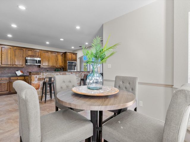 1311 Roe Helm Circle, Rhome, TX 76078