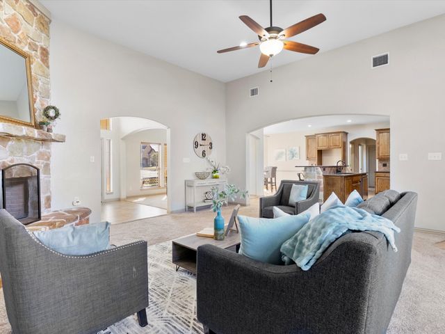 1311 Roe Helm Circle, Rhome, TX 76078