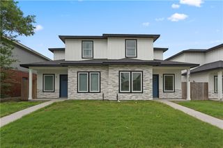 4209 Walnut Hills Dr, Corpus Christi, TX 78413