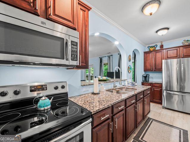 7060 Summit Ridge Chase, Cumming, GA 30041