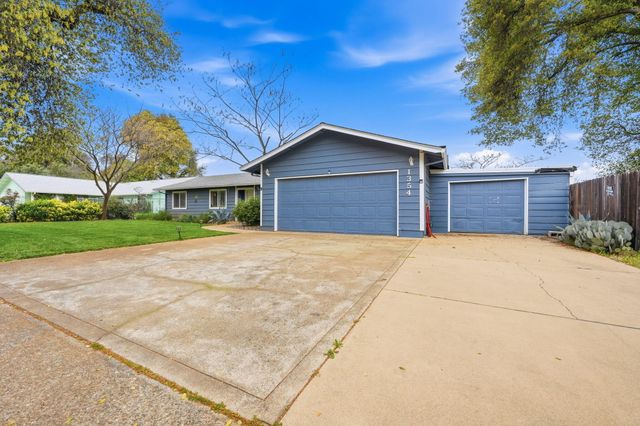 1354 Harpole Road, Redding, CA 96002