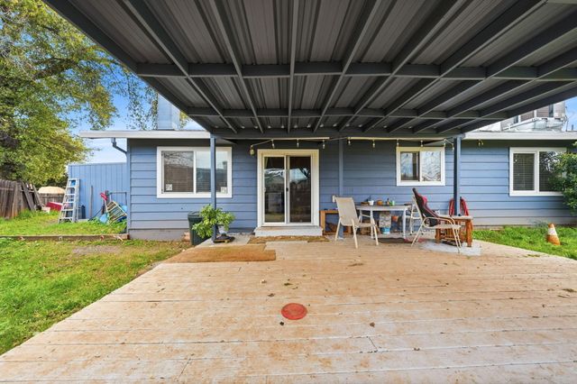 1354 Harpole Road, Redding, CA 96002