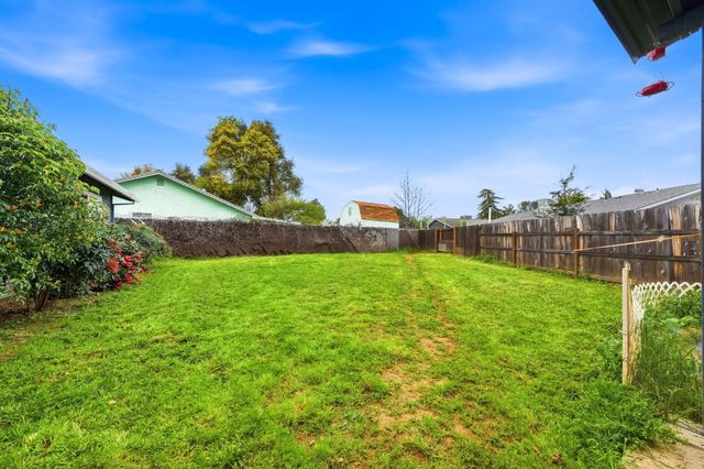 1354 Harpole Road, Redding, CA 96002