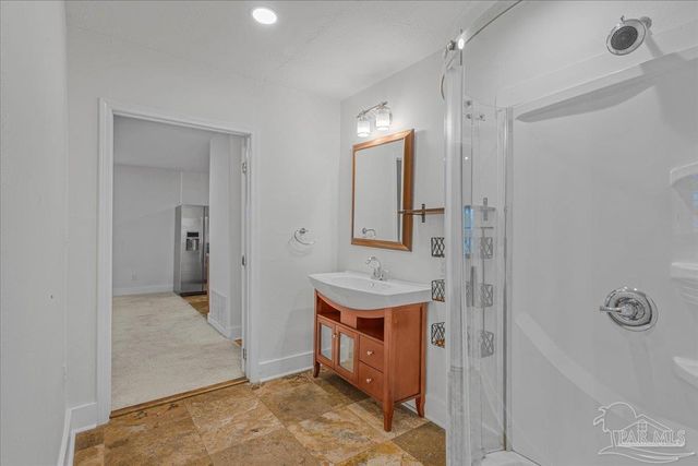 1300 E Fisher St, Pensacola, FL 32503