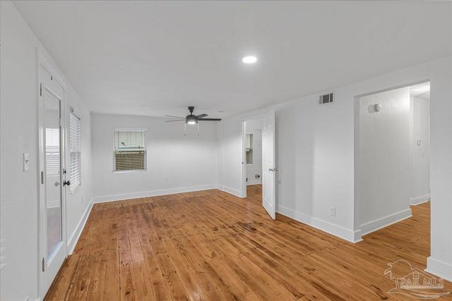 1300 E Fisher St, Pensacola, FL 32503