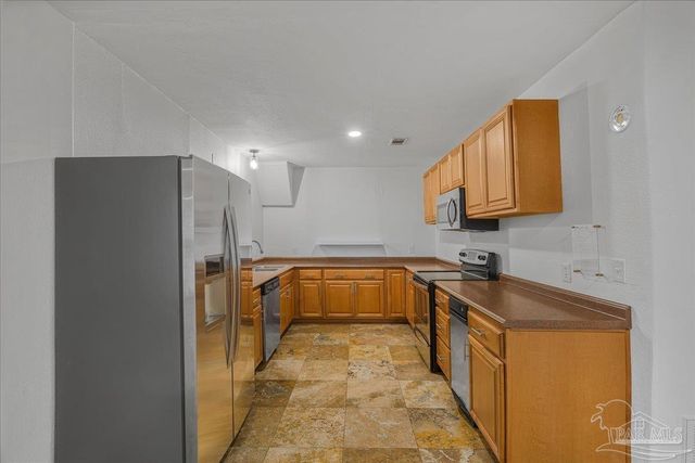 1300 E Fisher St, Pensacola, FL 32503