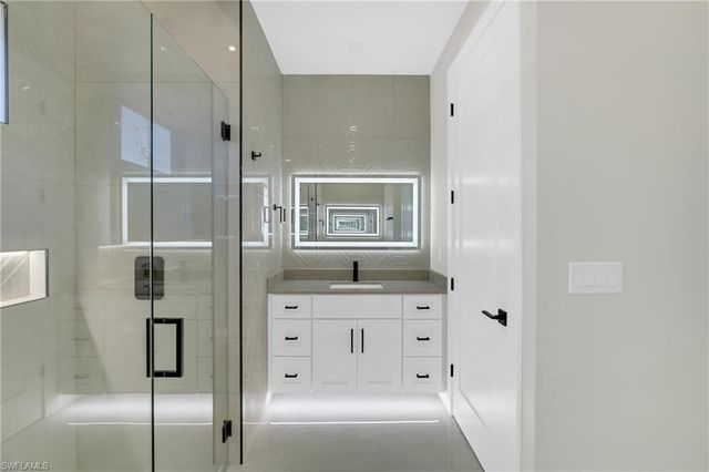 106 Hamilton AVE, Lehigh Acres, FL 33936