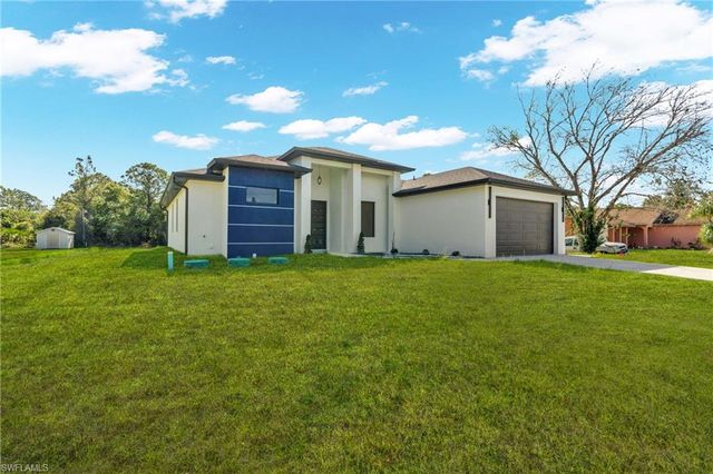 106 Hamilton AVE, Lehigh Acres, FL 33936