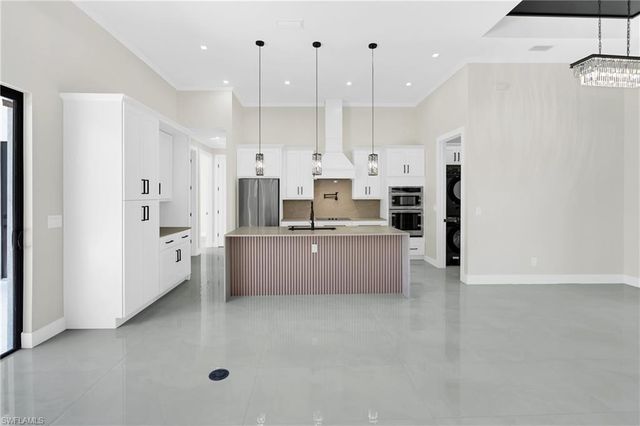 106 Hamilton AVE, Lehigh Acres, FL 33936