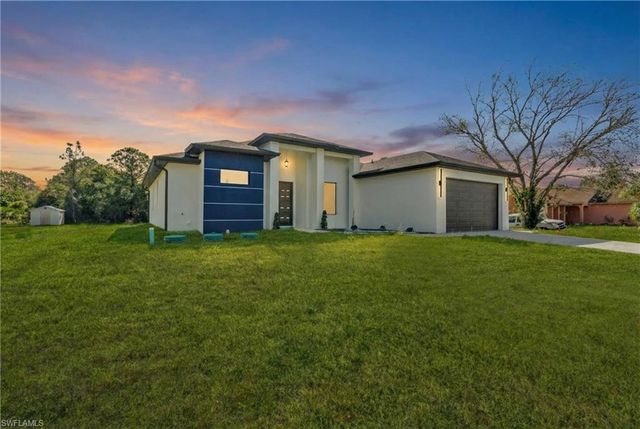 106 Hamilton AVE, Lehigh Acres, FL 33936